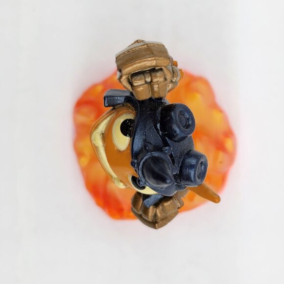 Small Fry Skylander - Picture 9 of 11